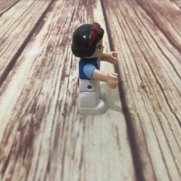 Lego Duplo Disney's Snow White Minifigure Minifig Figure Princess Fig No Skirt - Picture 2 of 7